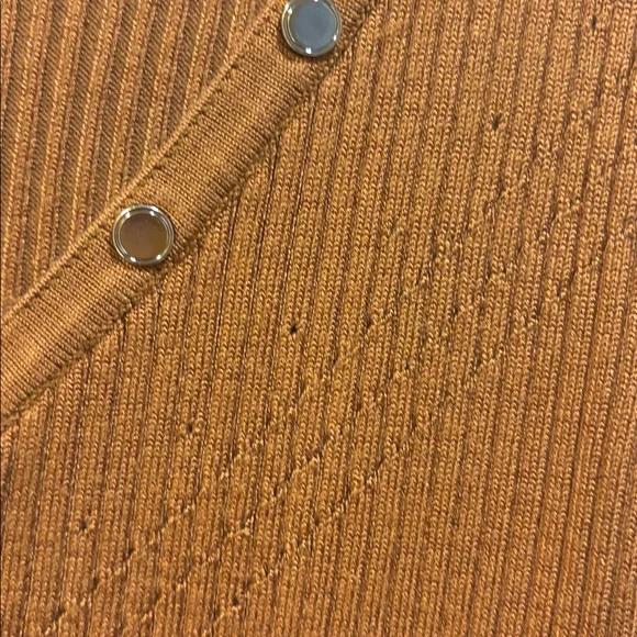 White House Black Market Copper Ribbed Long Sleeve Tight Knit Top Size Large - Picture 7 of 13